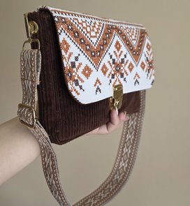Вельветові сумочки з вишивкою