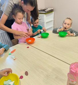 Dzienne opiekowanie się dziećmi