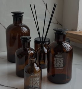 Scenting of business and space