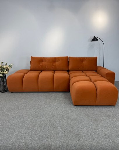 «URBAN Меблевий шоурум»