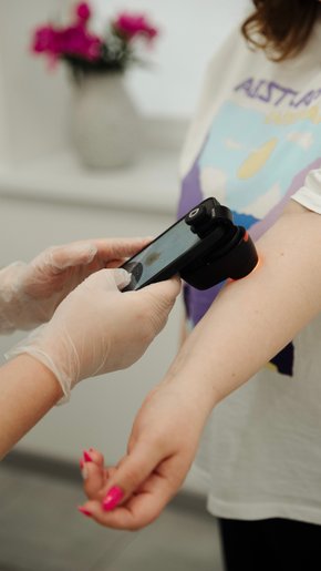 Dr. Kateryna Manzhula Clinic