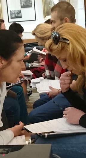 Trening psychologiczny dla liderów: coaching efektywności osobistej i intuicyjnego przywództwa. Pomagam Ci podążać za falą zmian, wyczuwać trendy, podejmować ekologiczne decyzje i iść naprzód we własnym tempie, bez wypalenia zawodowego.