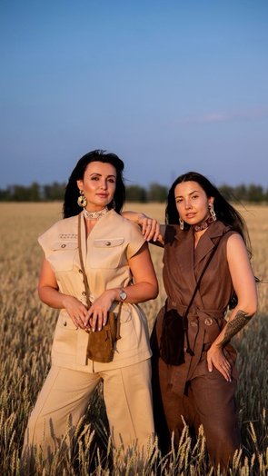 Odzież damska z naturalnych tkanin