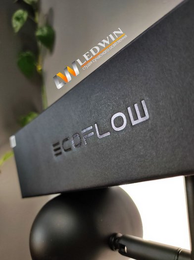 Зарядна станція EcoFlow RIVER 2 (256 Вт·год)