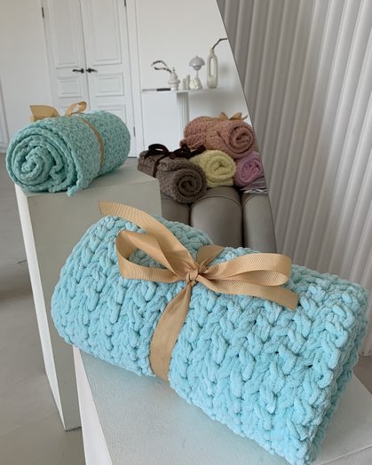 Kocyki-roladki: ręcznie robione pledy dla zwierząt domowych