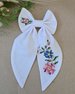 Вишитий бант для волосся